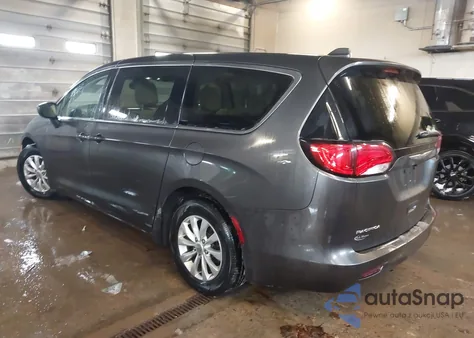 2017 Chrysler Pacifica Touring from USA, damaged, VIN 2C4RC1DG7HR507670